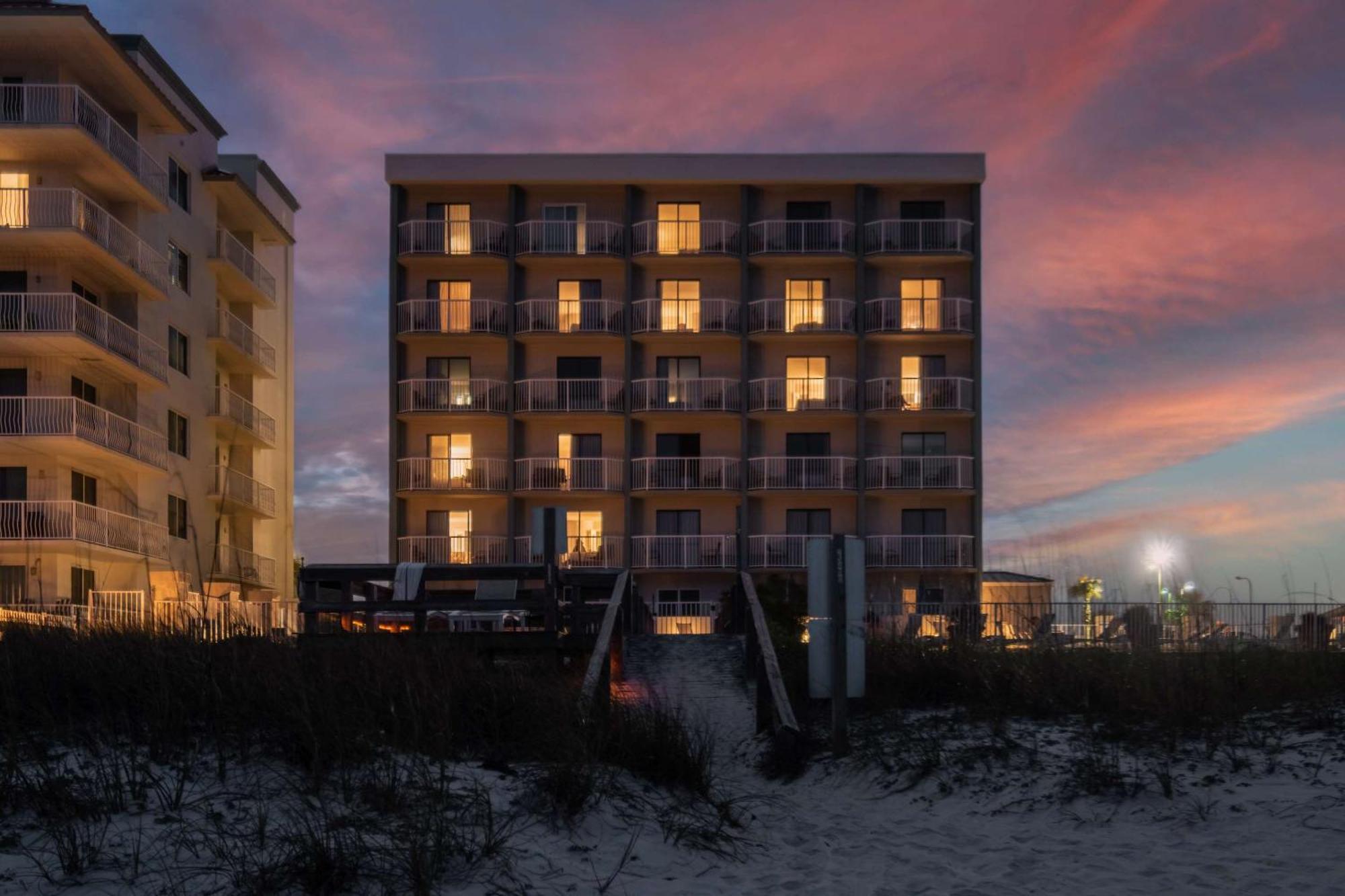 Sleep Inn On The Beach Ориндж Бийч Екстериор снимка