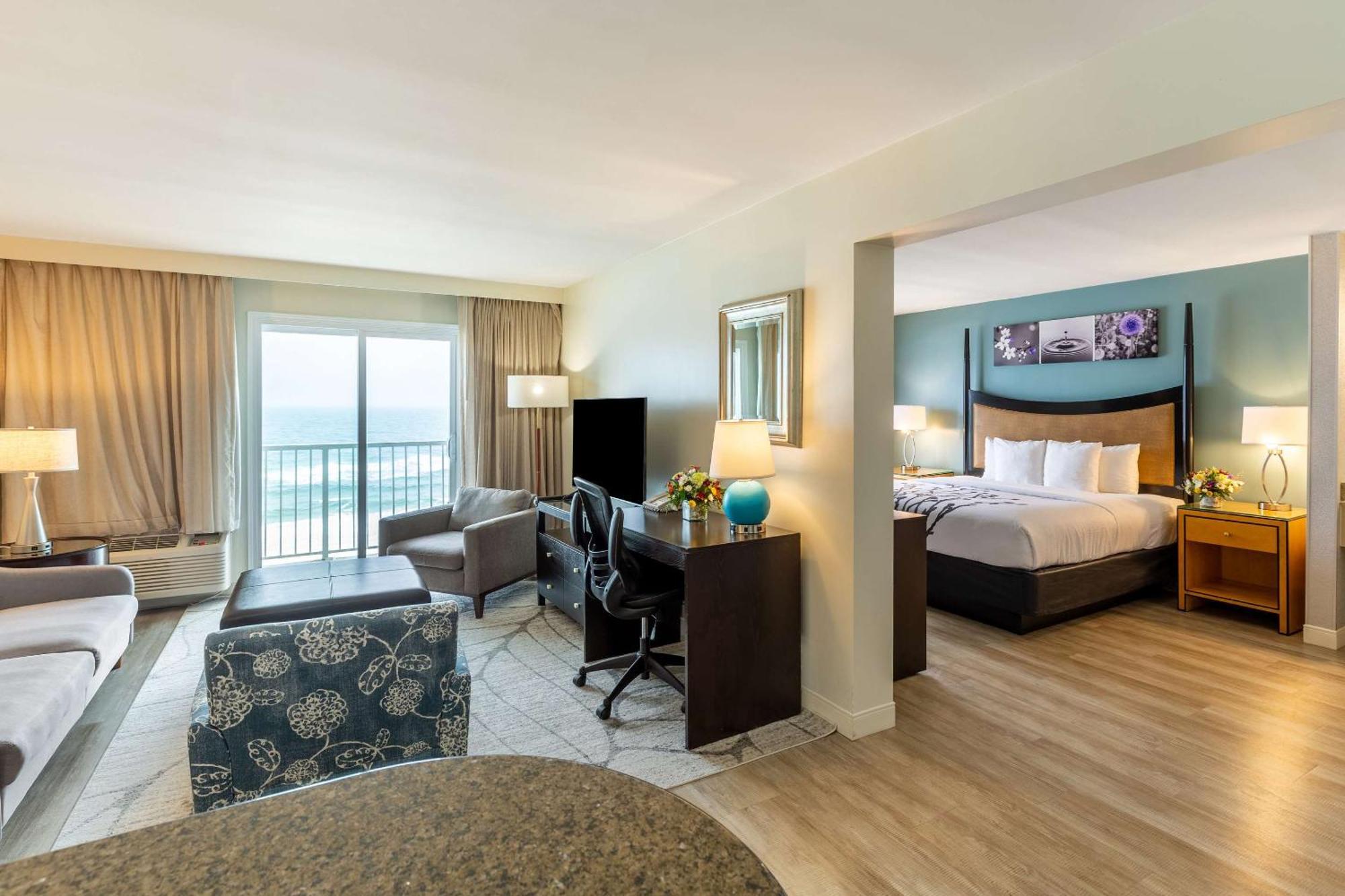Sleep Inn On The Beach Ориндж Бийч Екстериор снимка