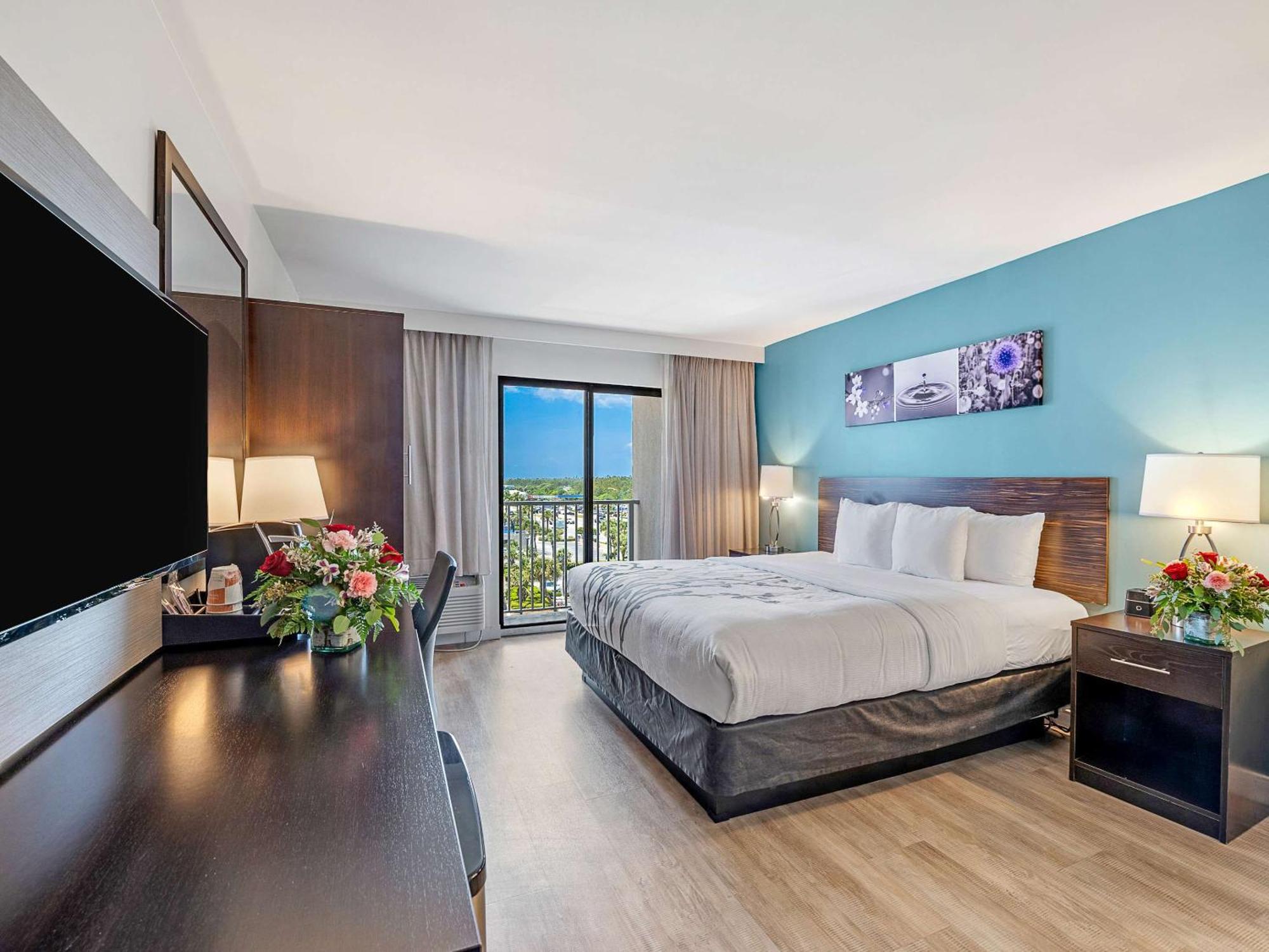 Sleep Inn On The Beach Ориндж Бийч Екстериор снимка